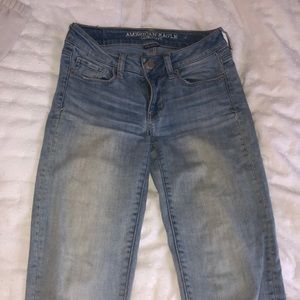 American Eagle light wash jeans